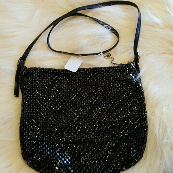 VINTAGE MESH  WHITING AND DAVIS BLACK CROSS‎ BODY BAG - Picture 1 of 4